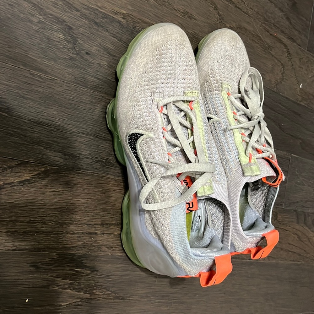 Womens vapormax